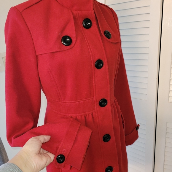 A. BYER RED COAT - Picture 4 of 7